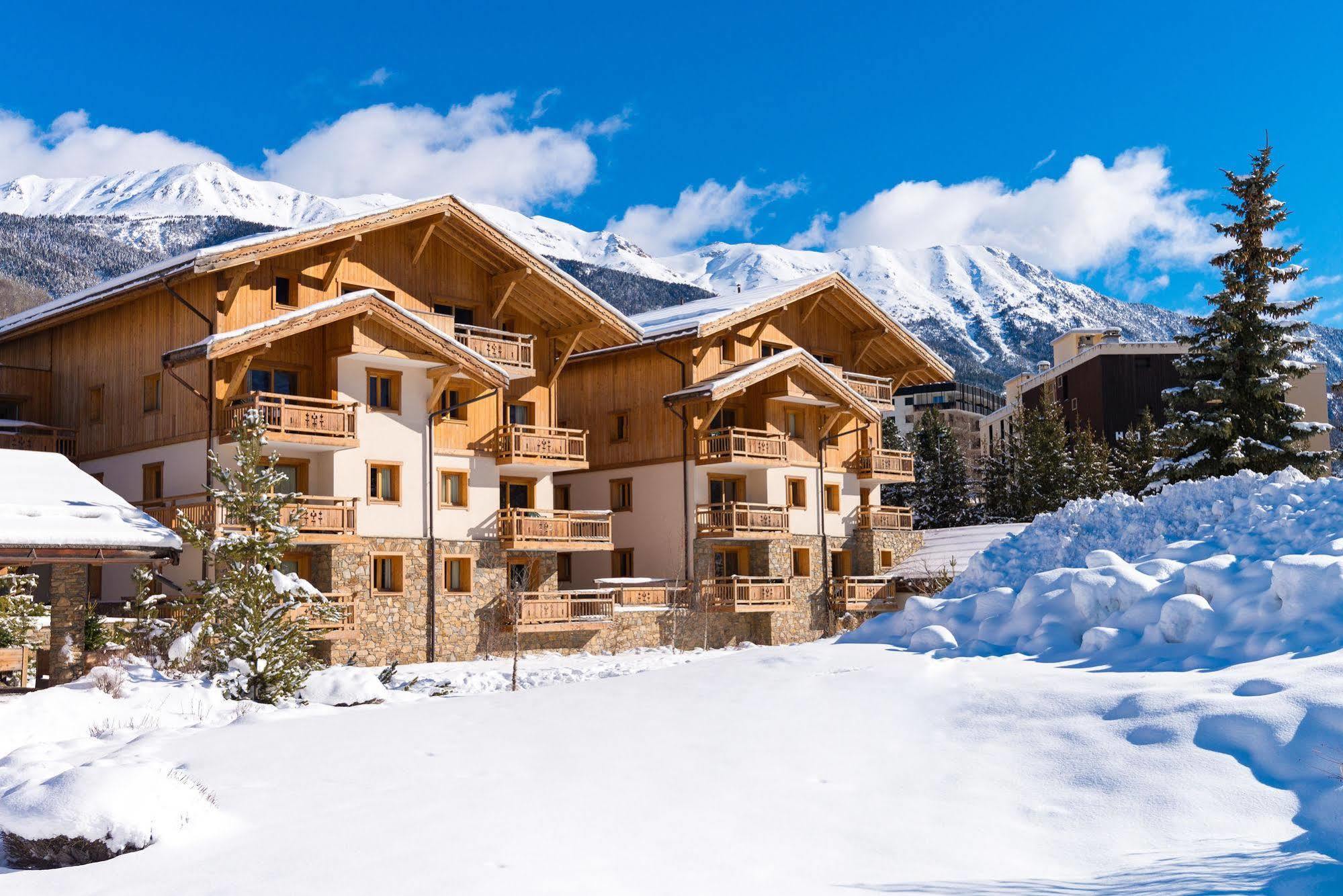 Lagrange Vacances Le Hameau Du Rocher Blanc Serre Chevalier Esterno foto